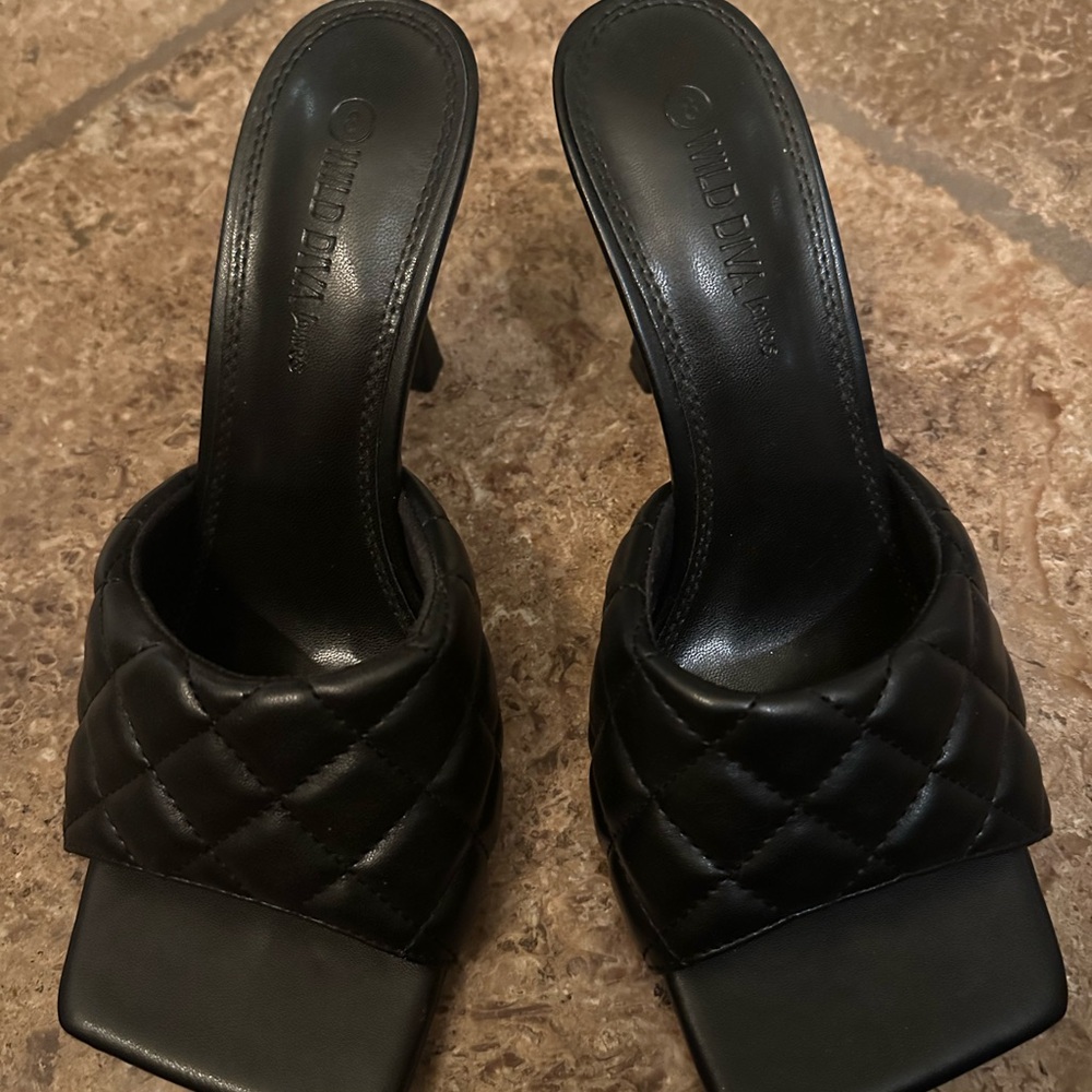 Wild Diva Black Quilted Mules